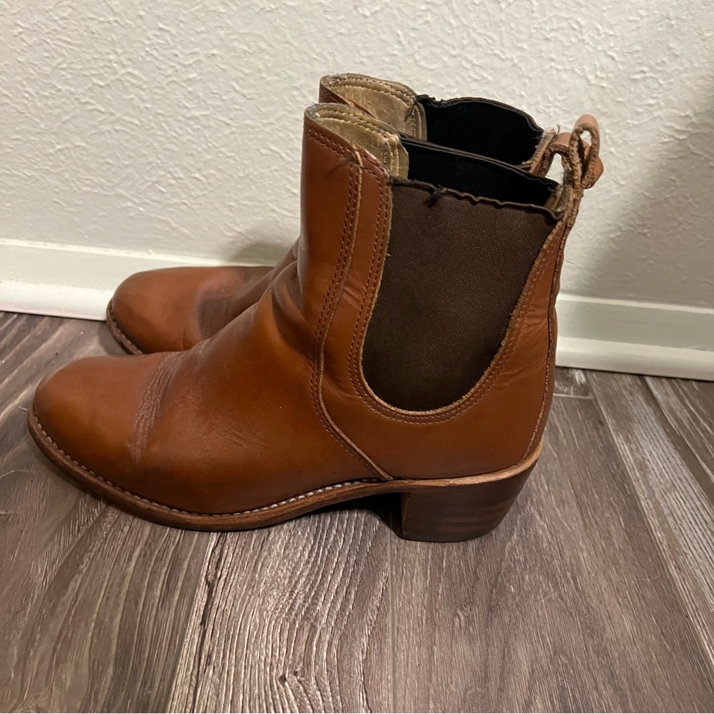 DISCONTINUED Red Wing Heritage #3390 Harriet Women’s Heeled Boot 9B